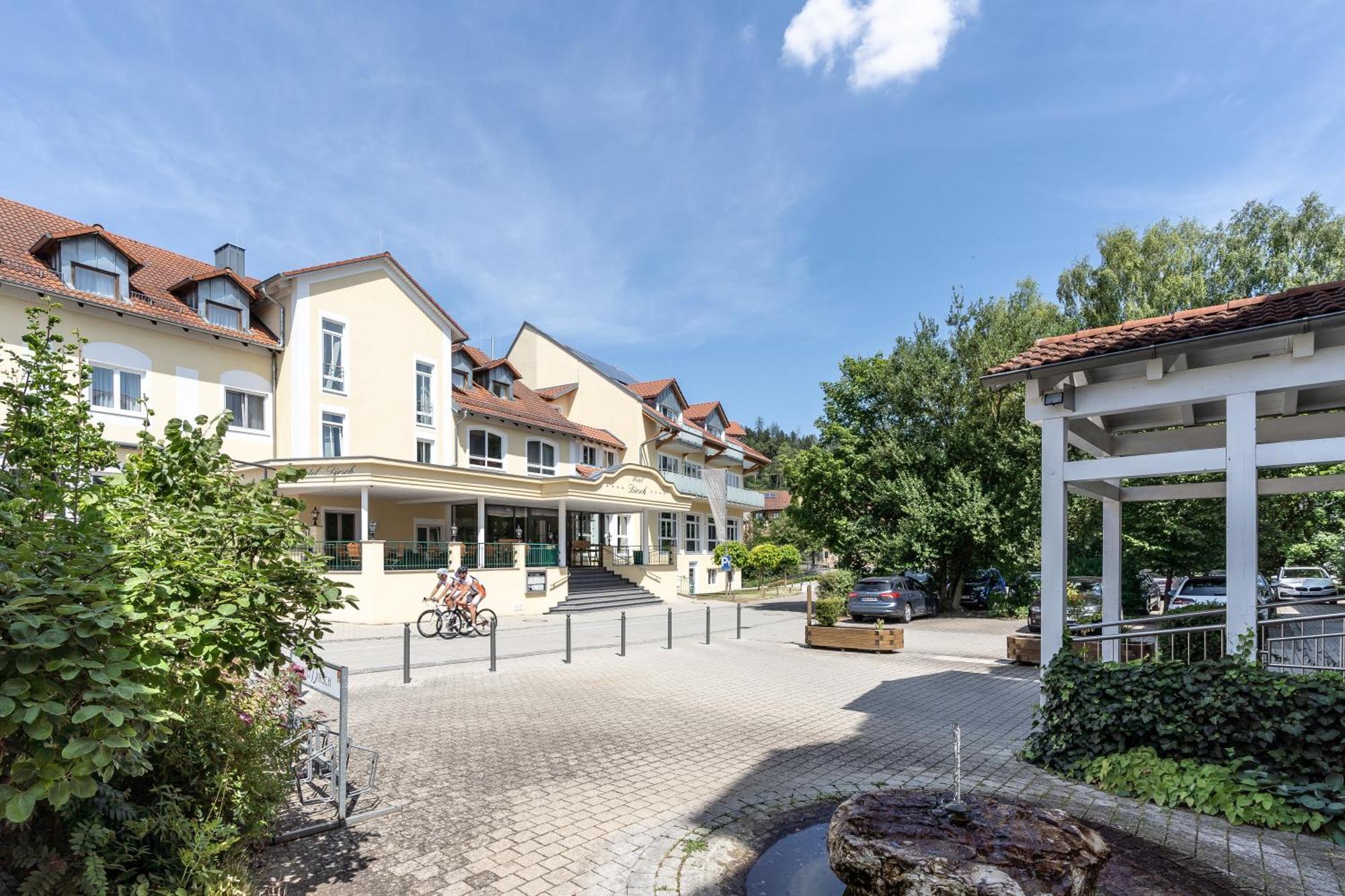 Hotel Dirsch Wellness & Spa Resort Emsing Dış mekan fotoğraf